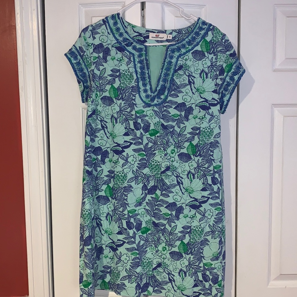 vineyard vines print dress